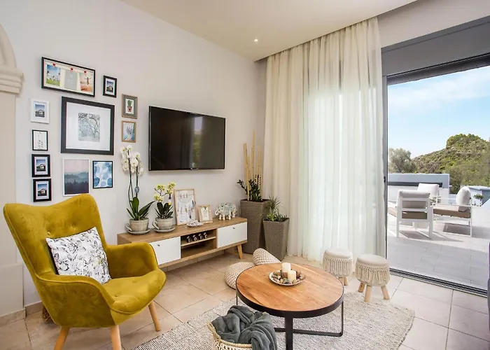 2-bedroom With Private Pool In Kalithies *