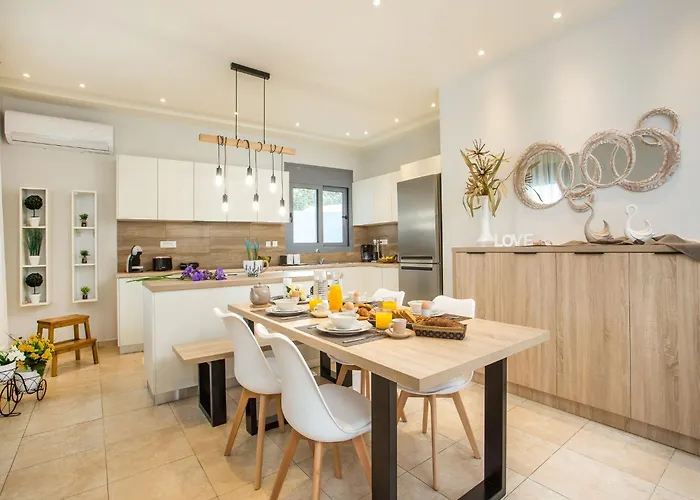 2-bedroom With Private Pool In Kalithies