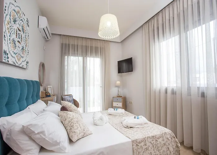 2-bedroom With Private Pool In Kalithies