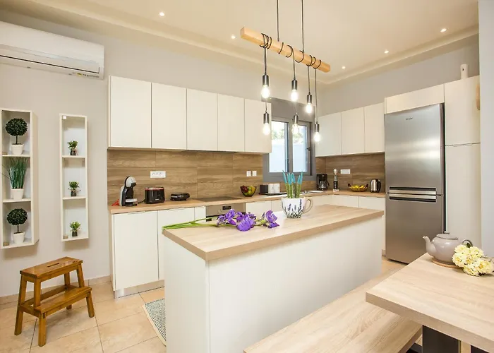 Villa 2-bedroom With Private Pool In Kalithies *