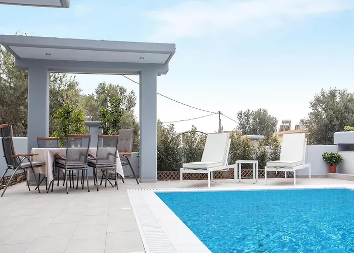 Villa 2-bedroom With Private Pool In Kalithies *