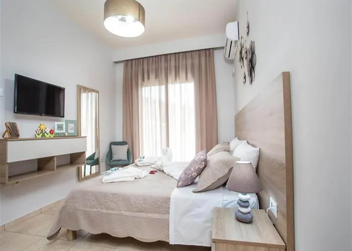 2-bedroom With Private Pool In Kalithies Faliráki